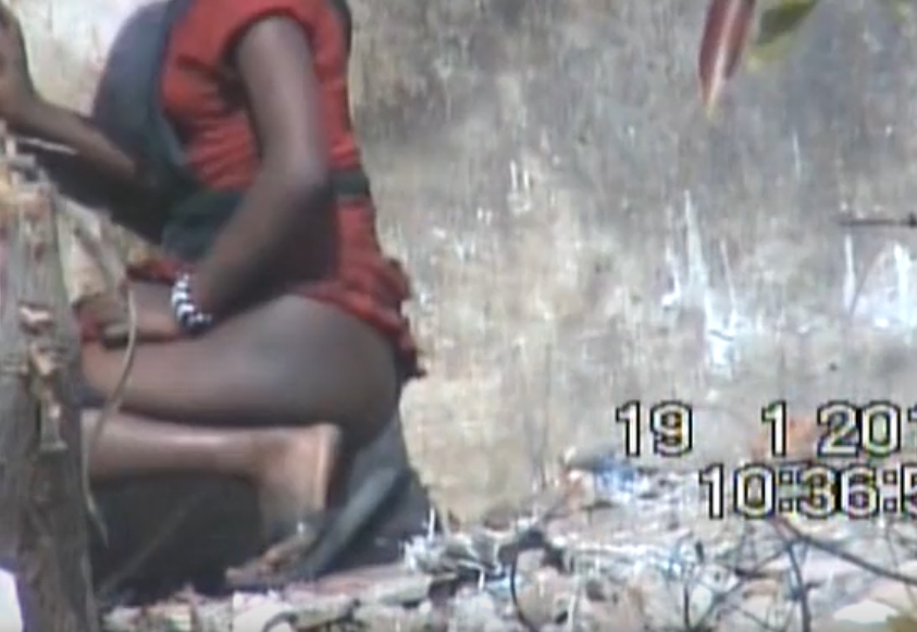 Indian village girl peeing video