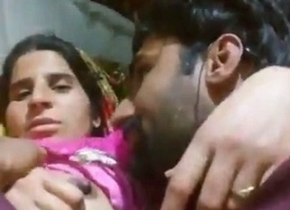 Chuchchi Chusing Video - Punjabi Chuchi sucking MMS video
