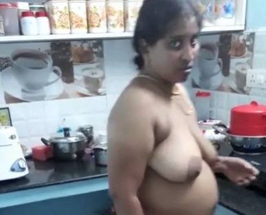 Chennai aunty cooking naked - Tamil Kitchen nudes