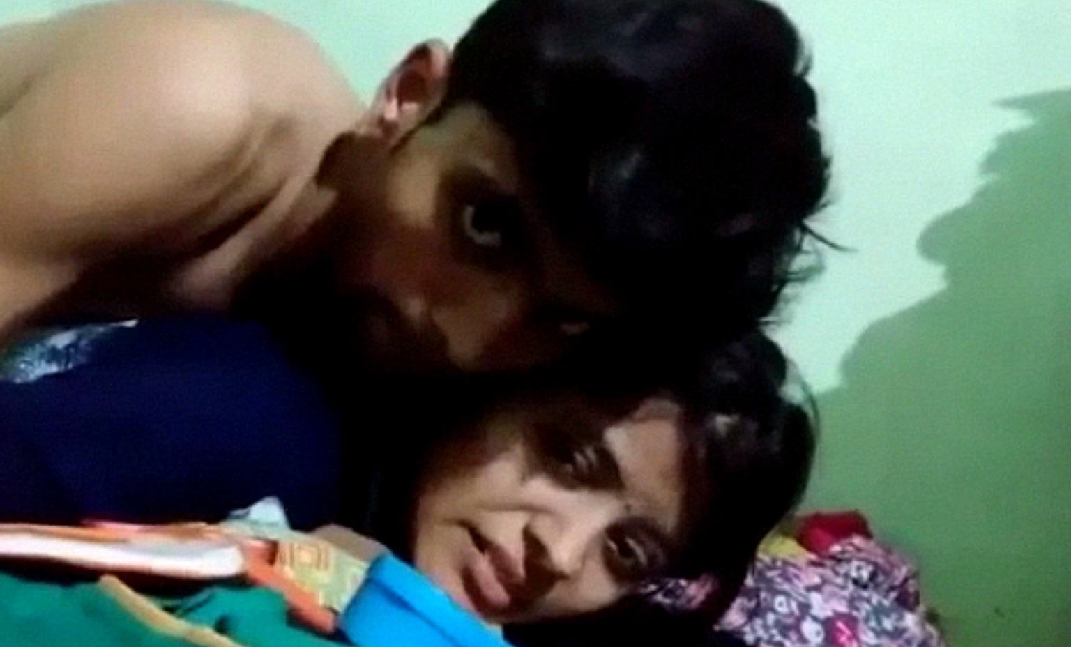 1536px x 928px - Super cute young Indian lovers ki sex video