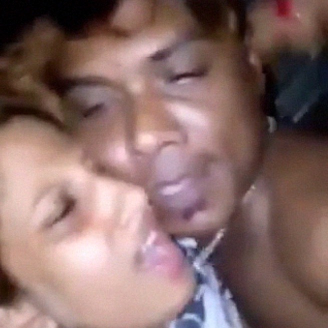 Bangla Vadaima Sex Video - Bangladeshi Badaimma homemade Sex MMS Leaks - KamaBaba.desi