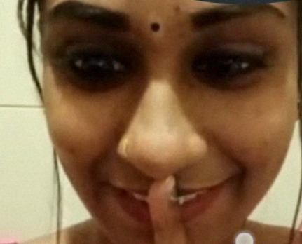 Indian Tamil girl fingers vagine on video call picture