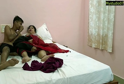 Bagla Xnxvideo Mom - Bangla sex video of me and my friend's busty mom