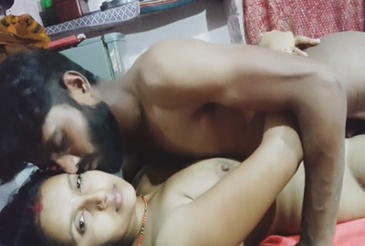 400px x 270px - A UP bhabhi gets satisfied by her devar in a desi sex video