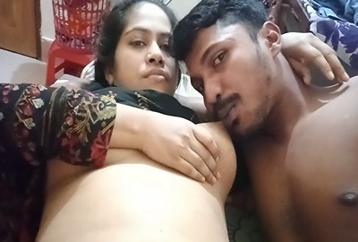 Bangladeshisex - Bangladeshi sex video of stepson sucking his ammi's boobs