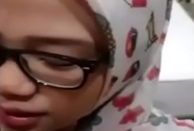 Muslim girl tastes cum in the Bangladeshi sex video