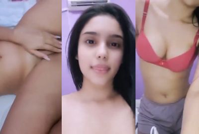 Puneri Maharashtrian girl exposed nude and fingers pussy