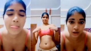 Indian nude girl shows her big boobies on camera