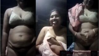 Shy big boob lady strip nude in nude video call