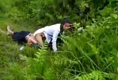 Catches a college couple fucking in an Indian outdoor sex